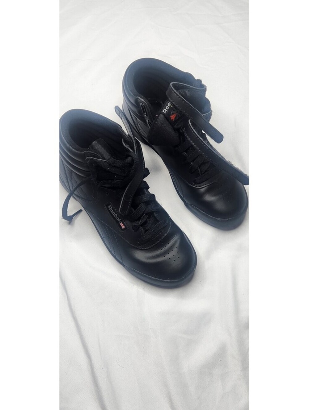 Reebok Black High-Top Sneakers Size 2.5 kids